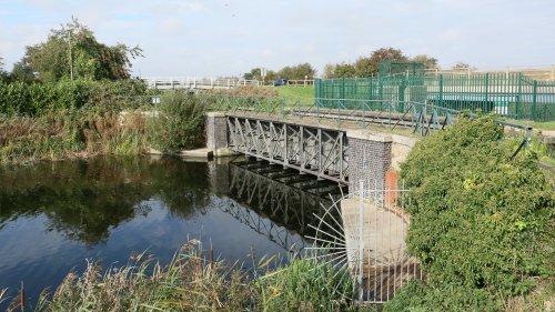Mullicourt Aqueduct, Middle Level Navigations