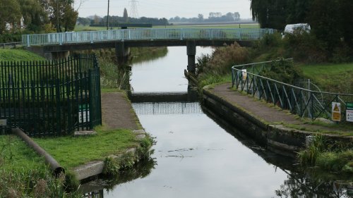 Mullicourt Aqueduct, Middle Level Navigations