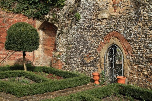 Wall of Herb Garden, Greys Court