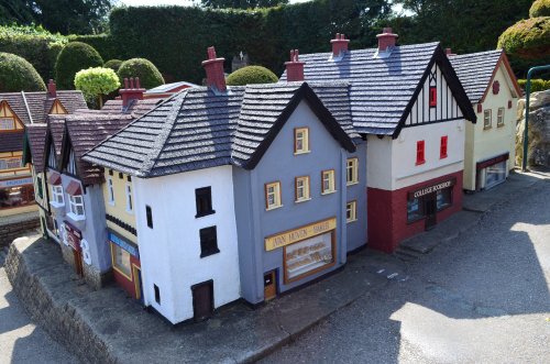 Bekonscot model village.