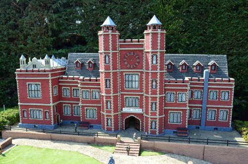 Bekonscot model village.