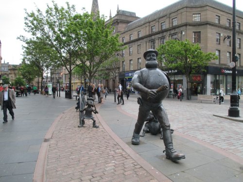 Desperate Dan Statue.