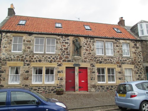 Robinson Crusoe Statue.