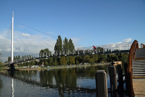 Pedestrian  / Cycle Bridge between Reading and Caversham
