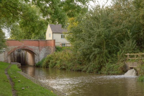 Lock Cottage at Sandon Lock on the Trent & Mersey canal, near Stone, Staffordshire