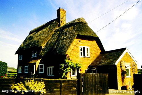 Thatched Cottage, Kingston Lisle, Oxfordshire 2002
