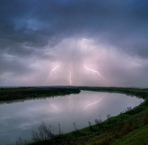 Lightning over the River Darent