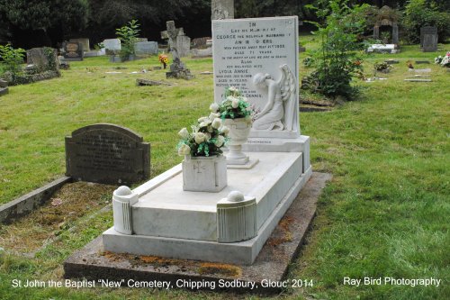 Tombs, St John the Baptist Cemetery, Chipping Sodbury, Gloucestershire 2014