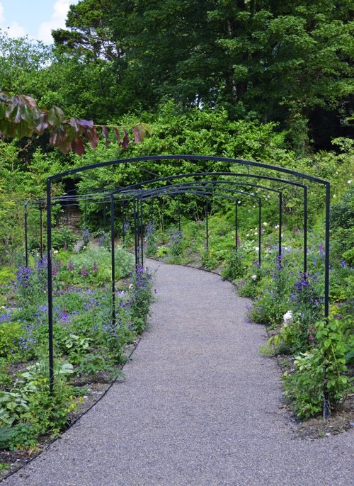 Aberglasney Garden