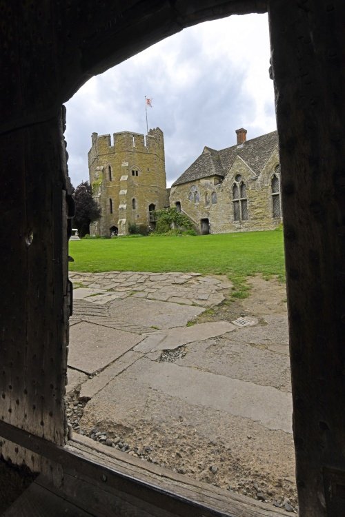 Stokesay Castle
