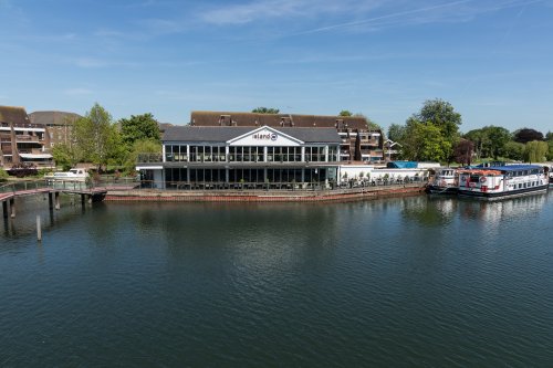 Piper's Island Bar and Restaurant, Caversham