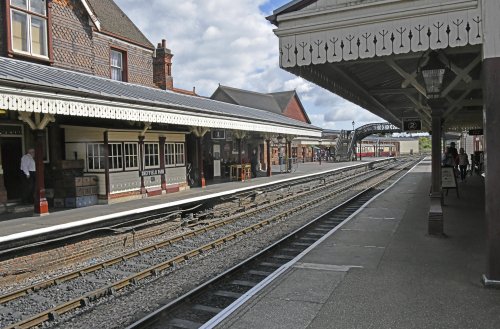 Bluebell Railway - Sheffield Park Station