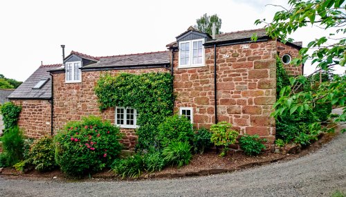 Sandstone Cottages, Burton