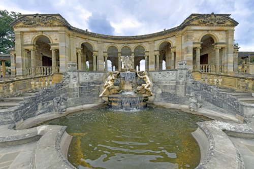 The Loggia Fountain, Hever Castle