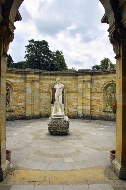 Hever Castle Gardens