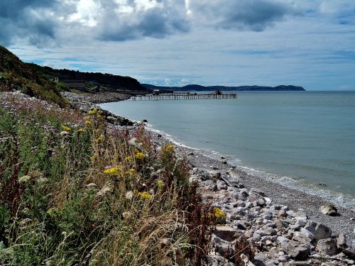 Llanddulas Beach