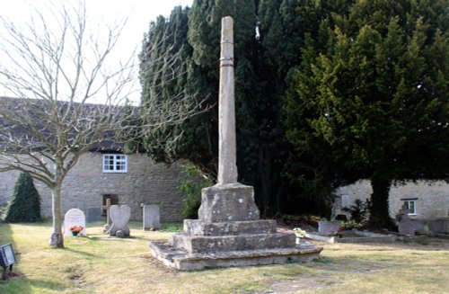 14th century preaching cross in the churchyard at Charlton-on-Otmoor