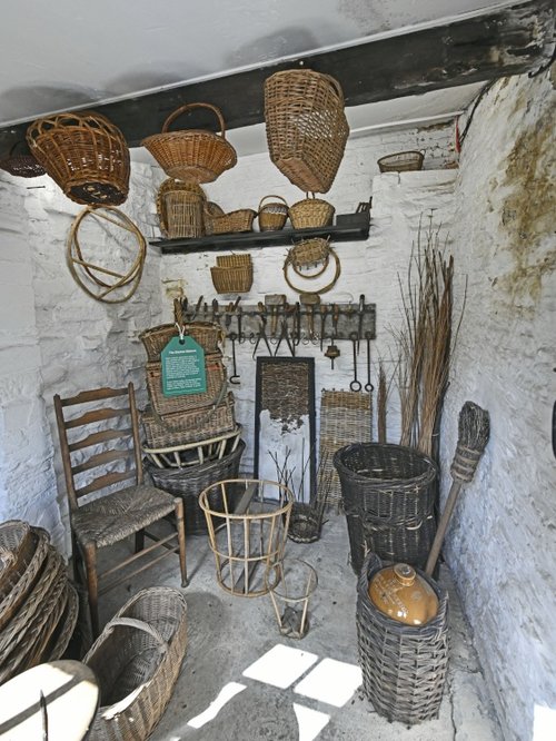Shibden Hall Exhibition, Basket makers