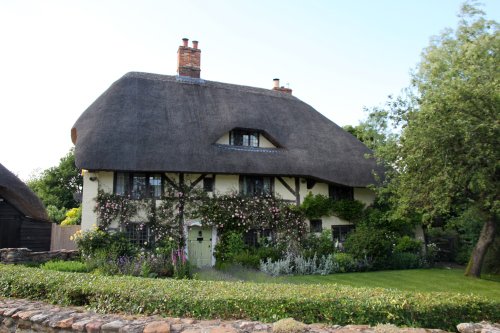 One of the many very pretty cottages in East Garston