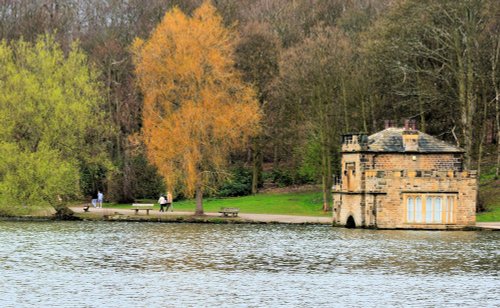 Boathouse View at Newmillerdam