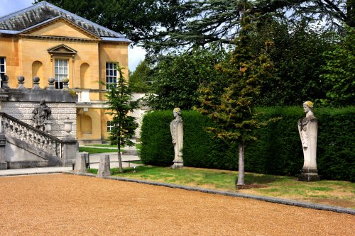 Terms Denote a Garden Boundary at Chiswick House