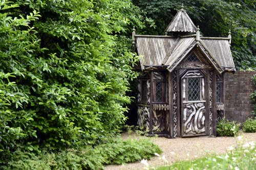 Woolbeding Gardens - Summer House