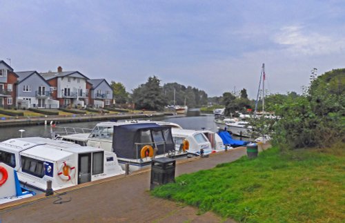 Loddon Marina in the River Chet