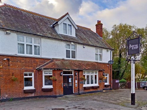 The Fighting Cocks, Horton Kirby