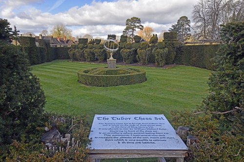 The Topiary Chess set at Hever Castle Garden