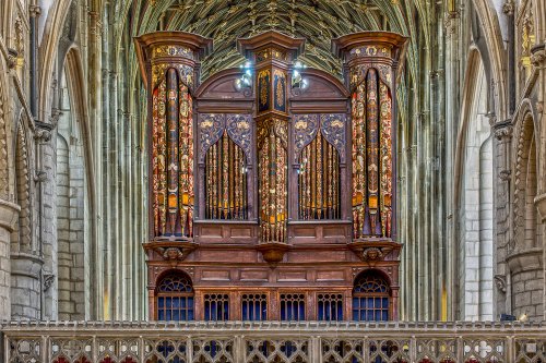 Cathedral Church of St Peter and the Holy and Indivisible Trinity, Gloucester: the organ