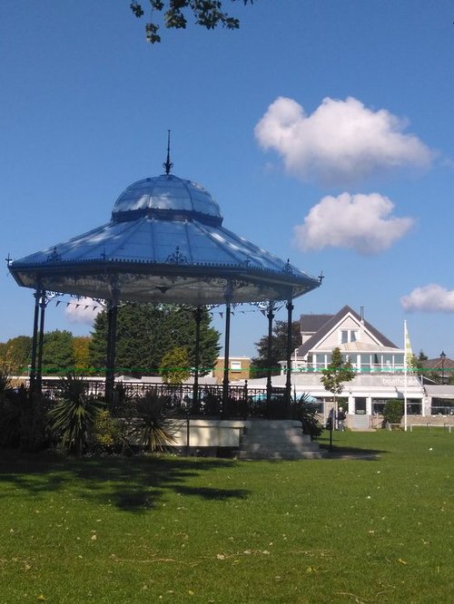 Bandstand and cafe on Christchurch Quay