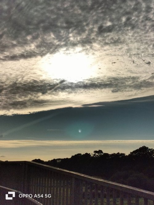 Rather unusual going down of the sun in Burton near Christchurch