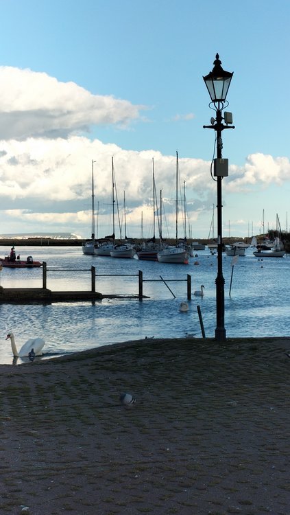 Boats in the harbour at Town Quay in Christchurch