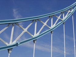 Tower Bridge - September 2003 Wallpaper