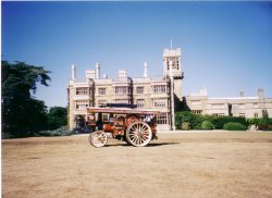 The Bedfordshire Steam and Country Fayre infront of Shuttleworth House Wallpaper