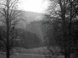 Distant picture of Chatsworth house in the early morning Wallpaper