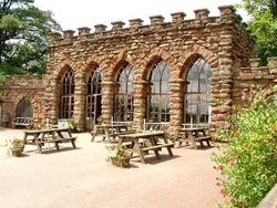Beautiful sandstone entrance to the park.