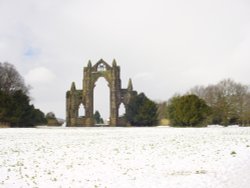Guisborough Priory in the snow 2003 Wallpaper