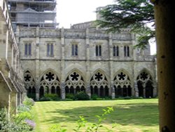 On the grounds of Salisbury Cathedral Wallpaper