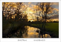 River Thame Wallpaper