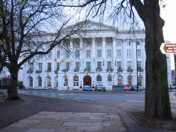 Queens hotel Wallpaper