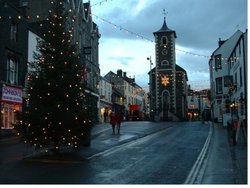 Moot Hall at Xmas Wallpaper
