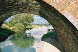 Great Bedwyn, Wilts, Kennet & Avon canal
