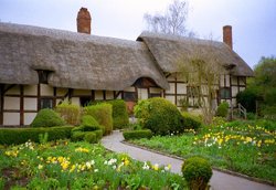 Anne Hathaway's Cottage, Stratford-on-Avon. Wallpaper
