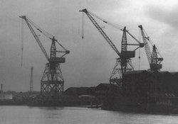 Cranes on Merseyside; from the Mersey Ferry: Liverpool Wallpaper
