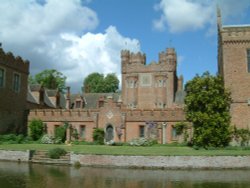 Oxburgh hall, Norfolk. 6.5.05 Wallpaper