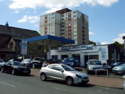 Doyles Garage, Town Street Farsley.