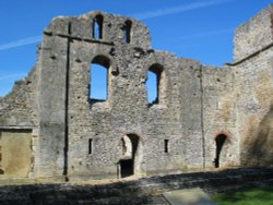 Wolvesey Castle Ruins, Hampshire Wallpaper