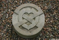 Heart Burial, Melrose Abbey