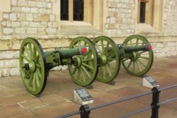 Artillery, Tower of London, London Wallpaper